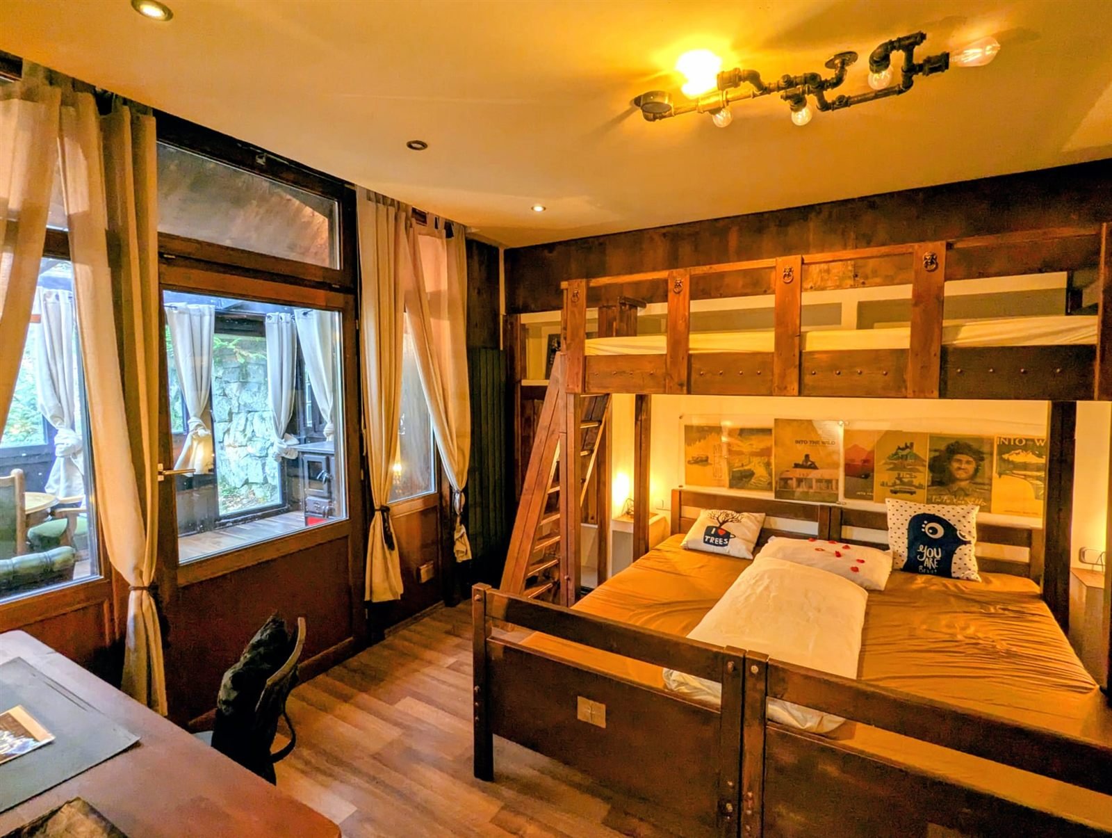 ExplorerZimmer Tusculum